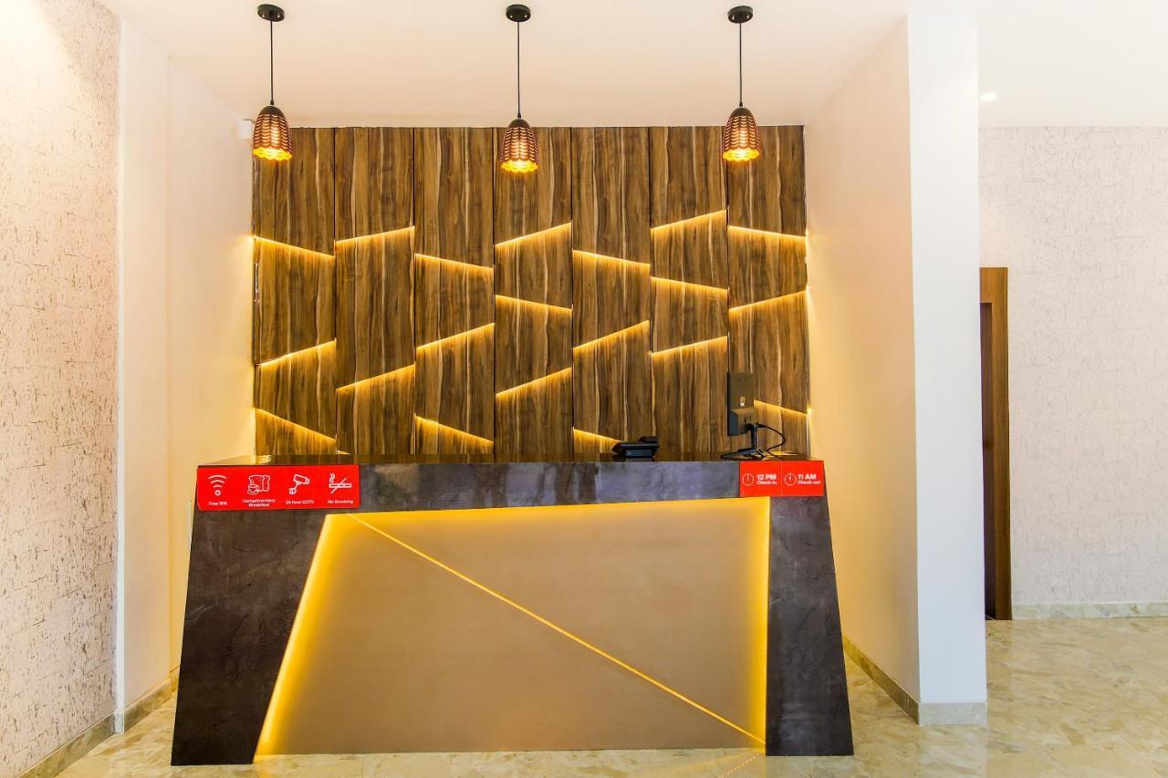 Oyo Flagship 19362 Sai Coco Resort 莫尔吉姆 外观 照片