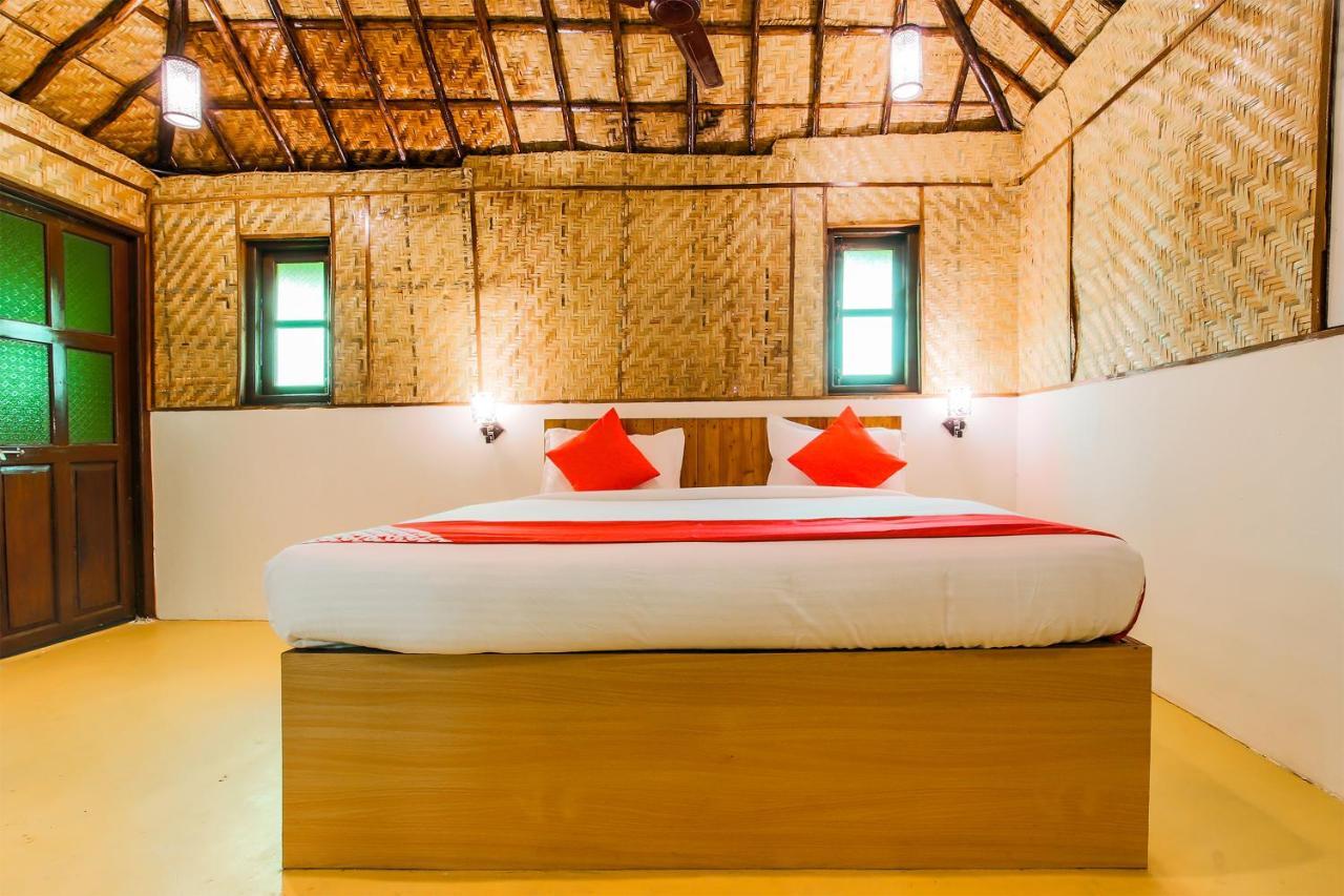 Oyo Flagship 19362 Sai Coco Resort 莫尔吉姆 外观 照片