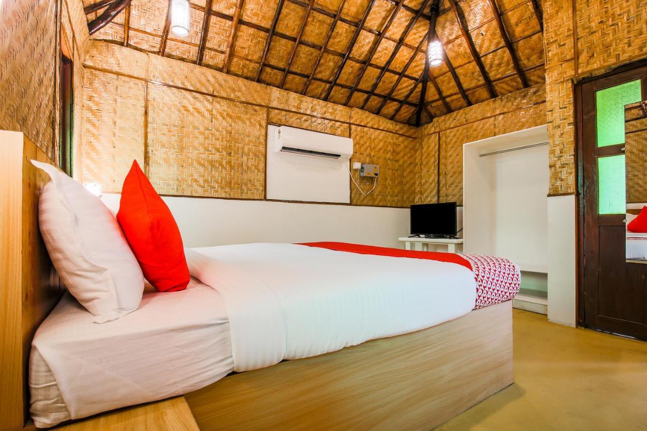 Oyo Flagship 19362 Sai Coco Resort 莫尔吉姆 外观 照片